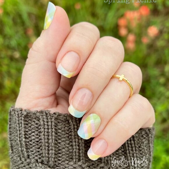 Color Street- Hint of Mint Bundle - Picture 3 of 8